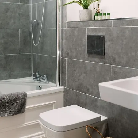 Cringle Cottage, The Lanes Cottages, *