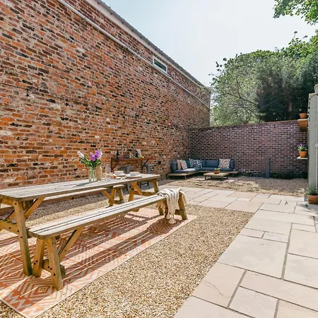 公寓 Cringle Cottage, The Lanes Cottages, 斯托克斯利