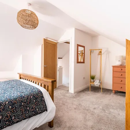 Апартаменты Cringle Cottage, The Lanes Cottages, *